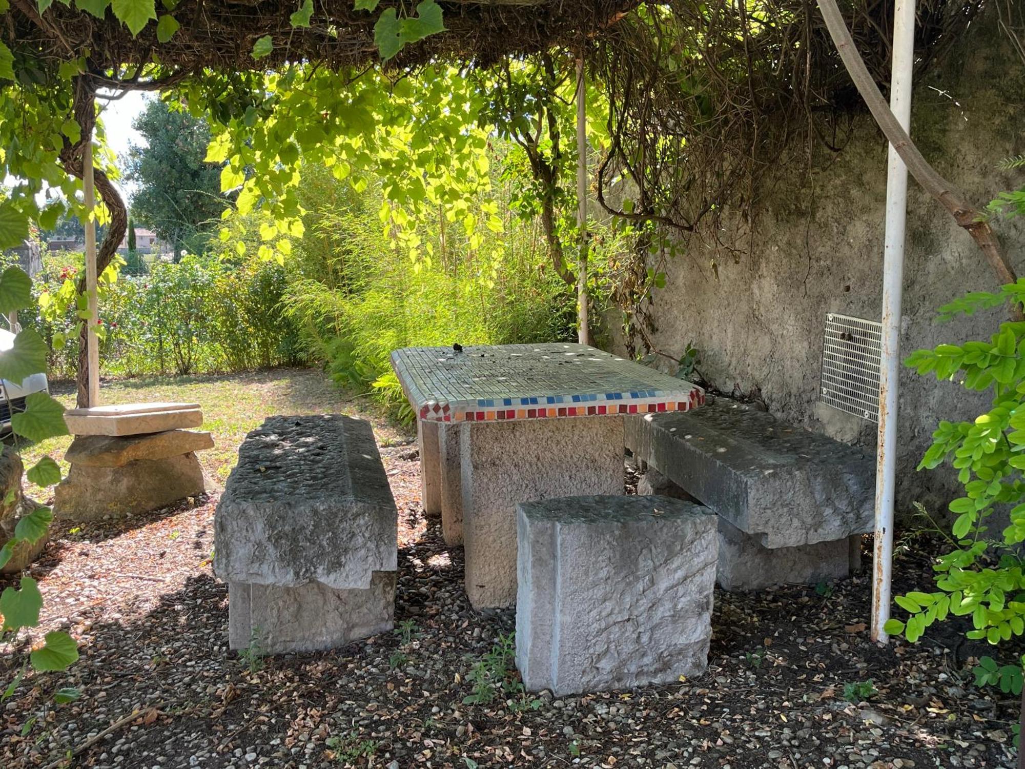 La Bergerie Apartment Domessargues Luaran gambar